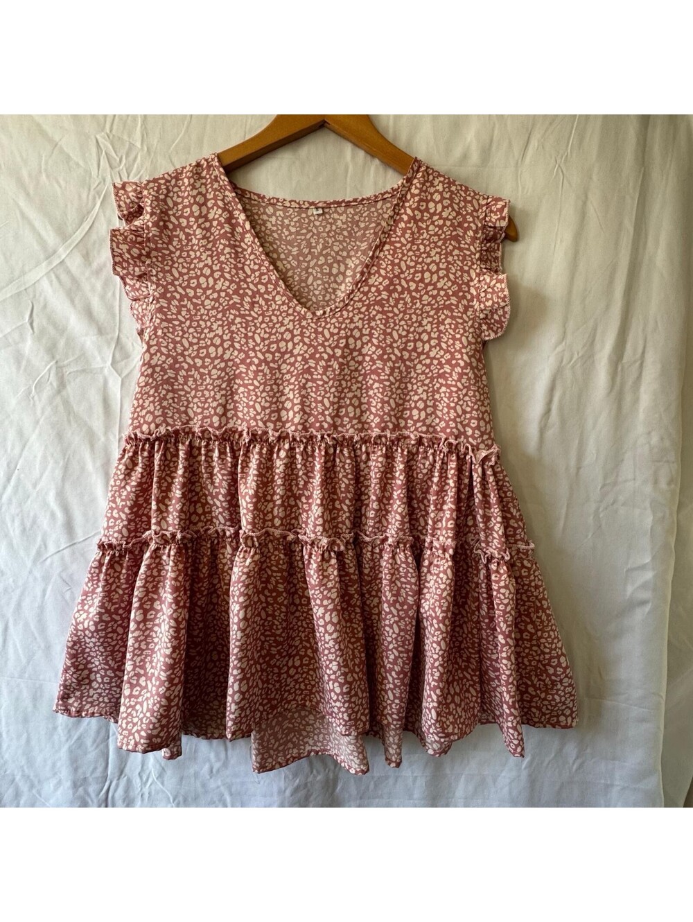 Dress S Mauve Pink Leopard Tiered Ruffle V-Neck Flutter